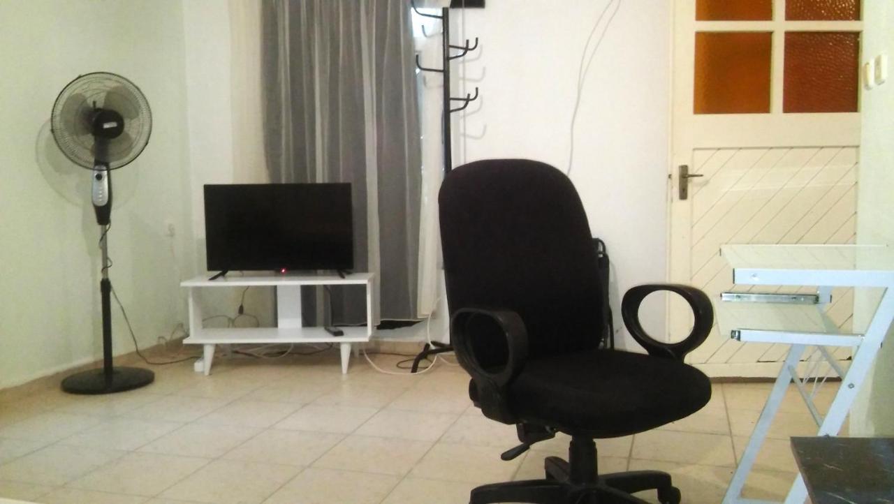 Beautiful Sultan House At Cleopatra Beach 1 With Umbrellas, Balcony, Barbecue, Private 100mbps Wifi, Smart Tv, Table Games, Vip Trans-fer - Beautiful Apartmenthouse Appartement *