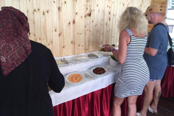 Beautiful Sultan House At Cleopatra Beach 1 With Umbrellas, Balcony, Barbecue, Private 100mbps Wifi, Smart Tv, Table Games, Vip Trans-fer - Beautiful Apartmenthouse Appartement